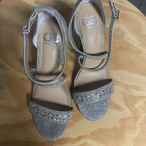 Gianni Bini Sparkly Silver Block Heel Sz 8